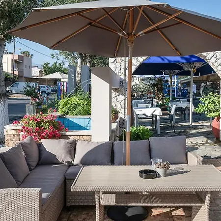 Akti Aparthotel 3*