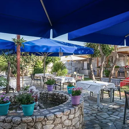 Aparthotel Akti Kato Daratso